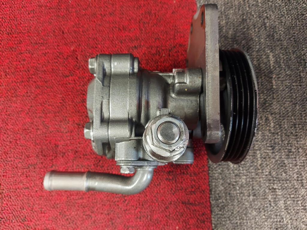 Yanmar 6LP 315hp power steering pump - New